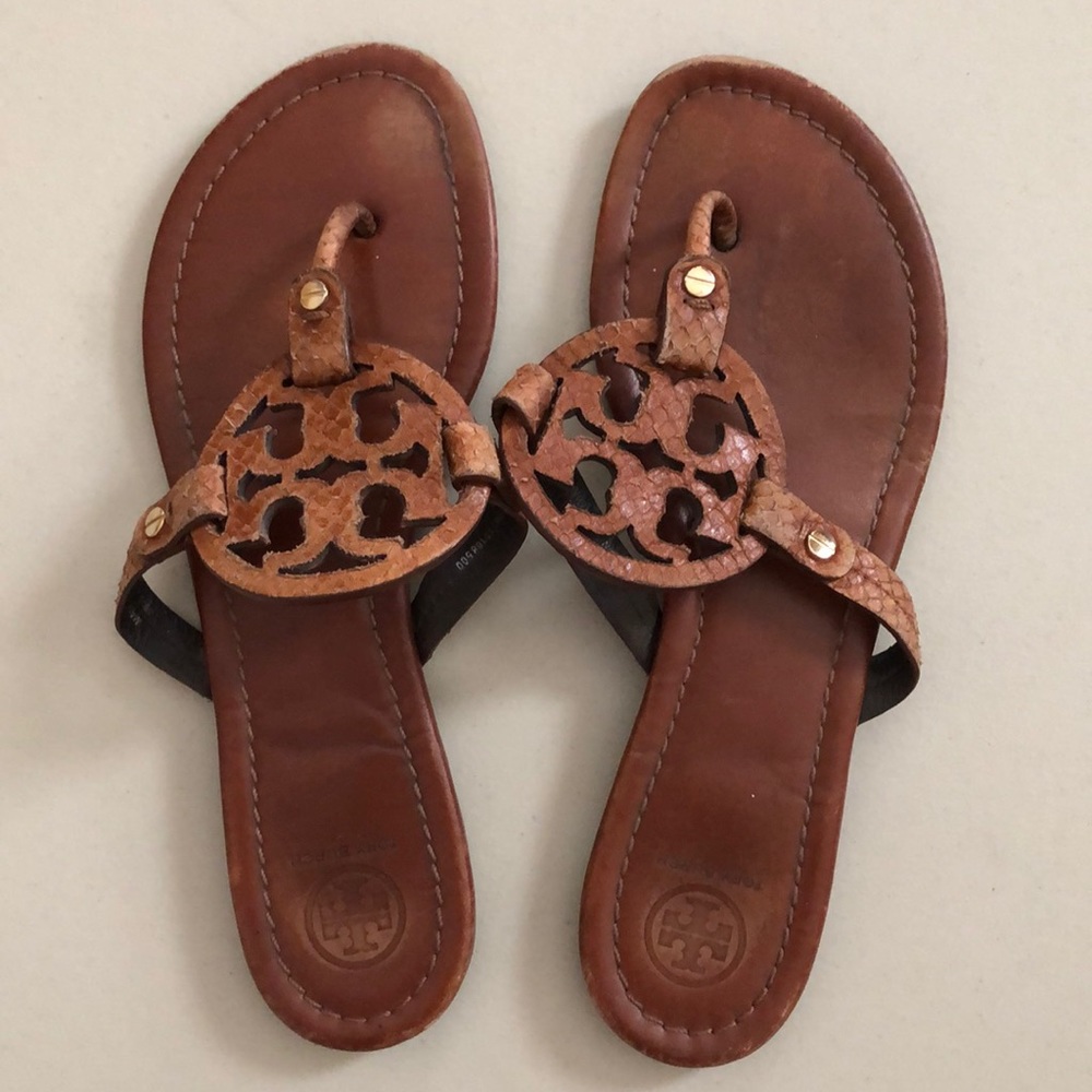 Tory Burch Sandals size 9 ✨